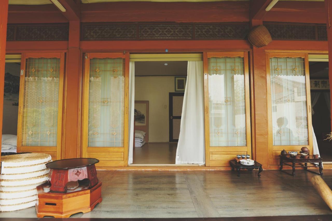 Daoljae Hanok Pension Suncheon Extérieur photo