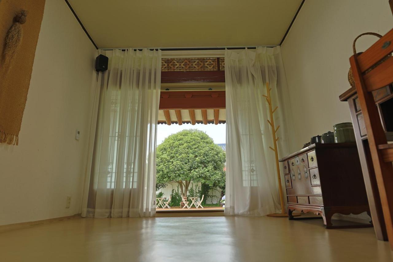 Daoljae Hanok Pension Suncheon Extérieur photo