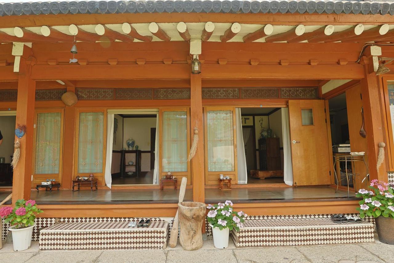Daoljae Hanok Pension Suncheon Extérieur photo
